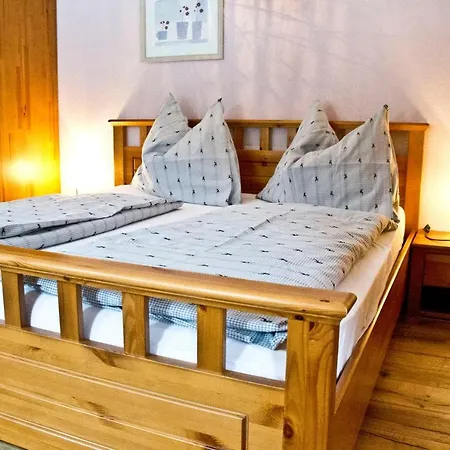 Waldesruh/halseralm Guest house