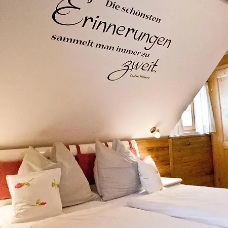 Guest house Waldesruh/halseralm