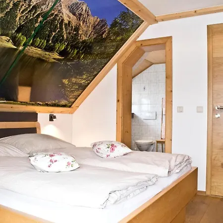 Waldesruh/halseralm *