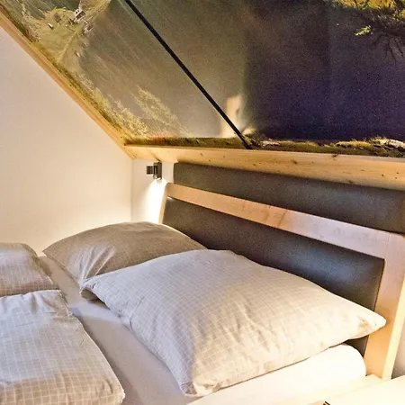 Guest house Waldesruh/halseralm *