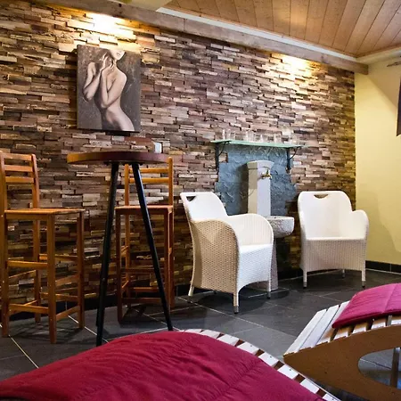 Guest house Waldesruh/halseralm *