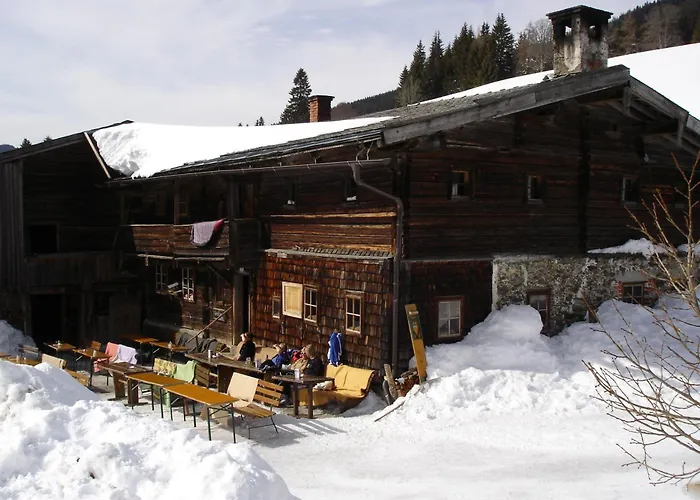 Waldesruh/halseralm 3* Шладминг