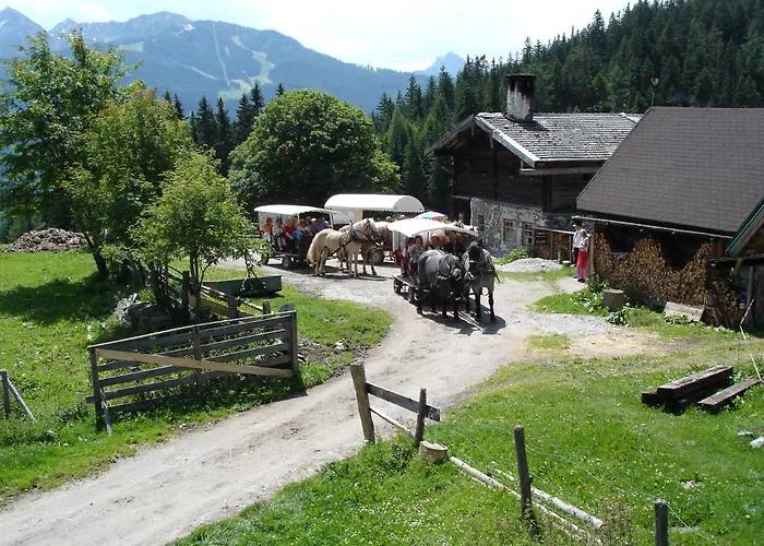 Πανσιόν Waldesruh/halseralm